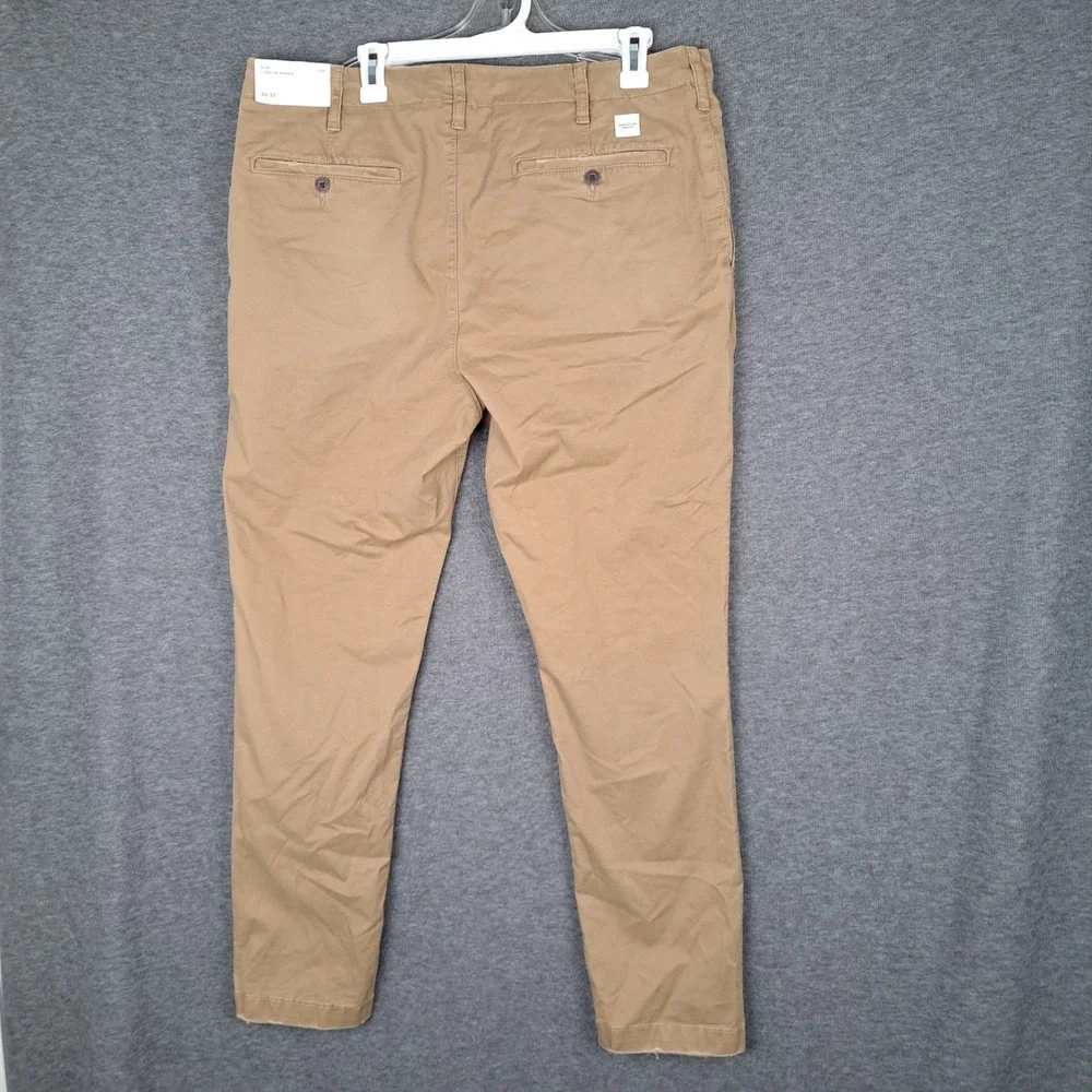 Mens American Eagle 38x31 Slim Lived-In Khakis Pants Flex Beige Brown NWT